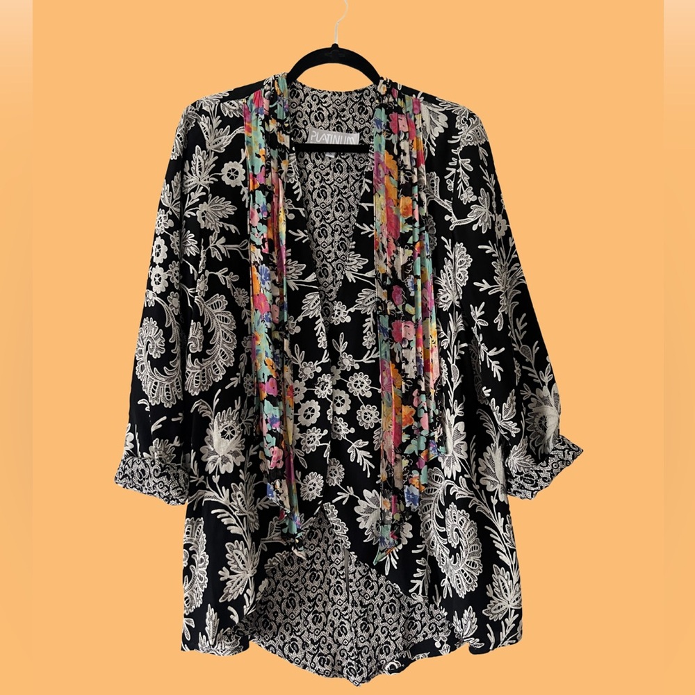 Boho Vintage Kimono Jacket w/ Built-In Scarf – Dorothy Schoelen Vibe S